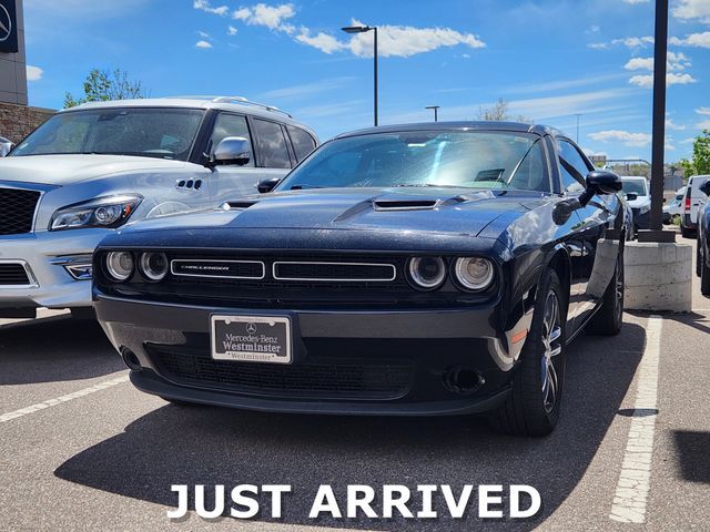 2019 DODGE Challenger