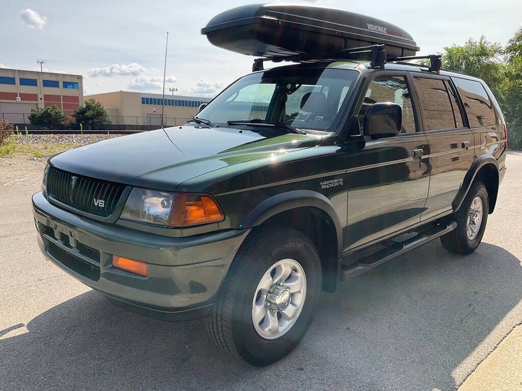 1998 MITSUBISHI Montero Sport