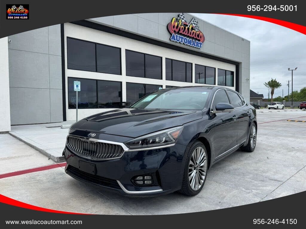 2018 KIA Cadenza