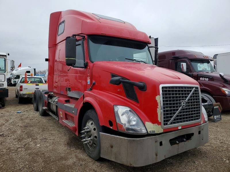 2005 VOLVO TRUCK VNL