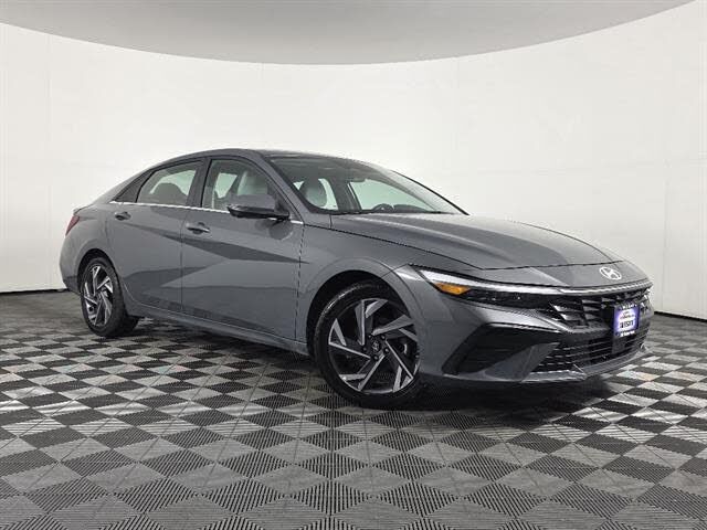 2024 HYUNDAI Elantra