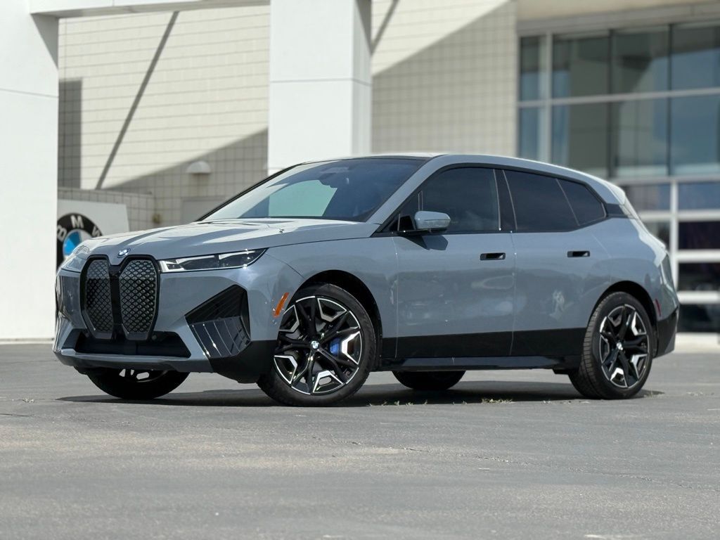 2024 BMW ix