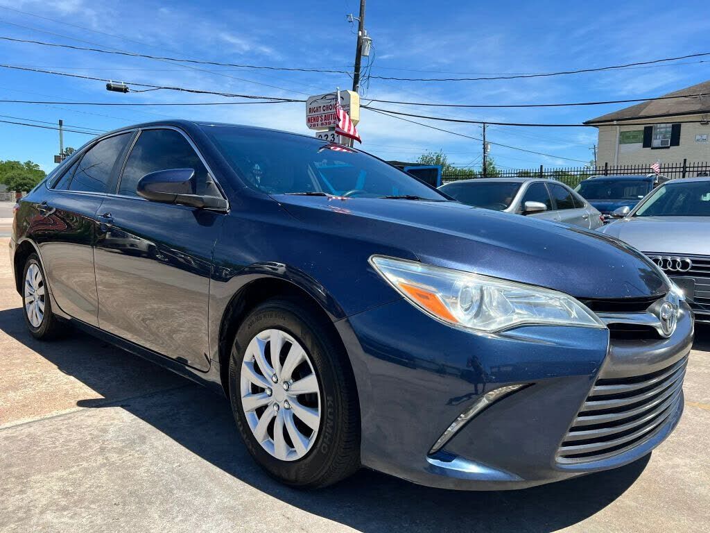 2016 TOYOTA Camry