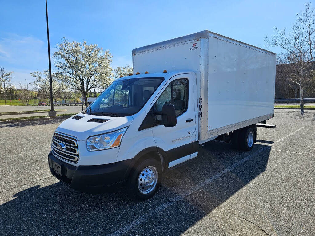 2019 FORD Transit