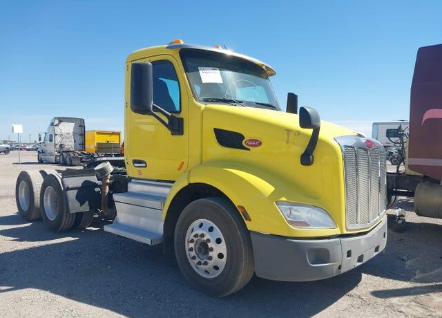 2019 PETERBILT 579