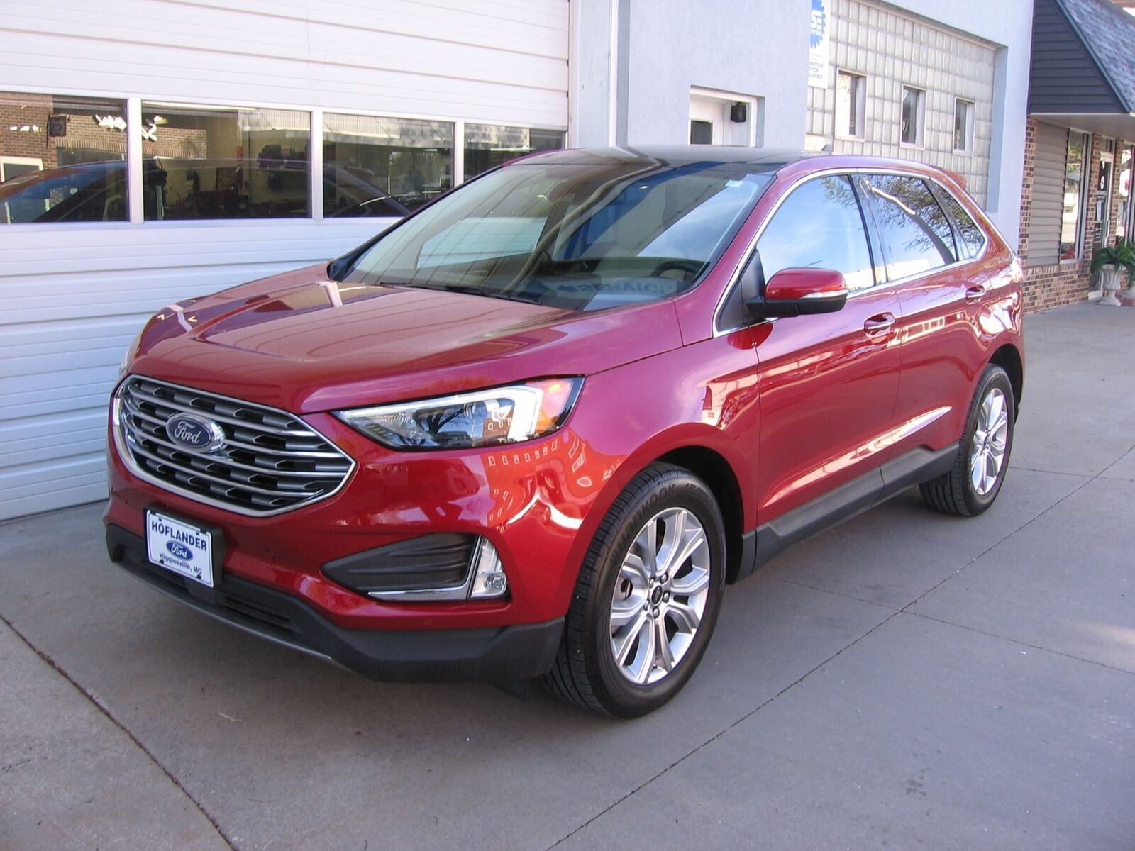 2023 FORD Edge