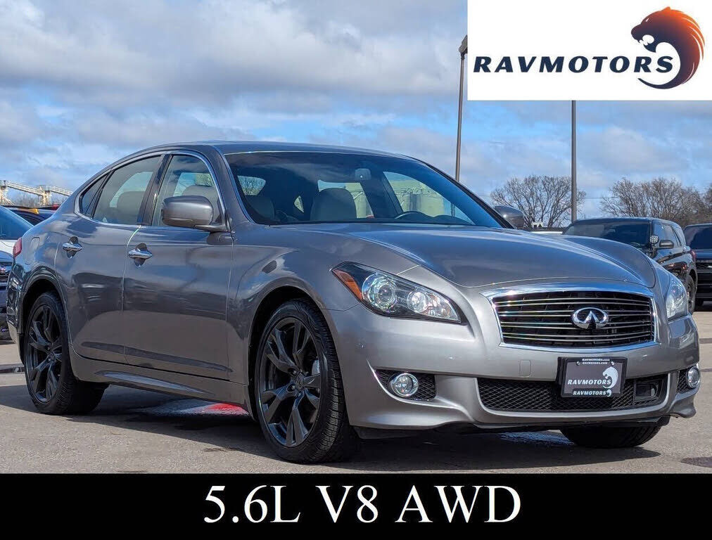 2013 INFINITI M56