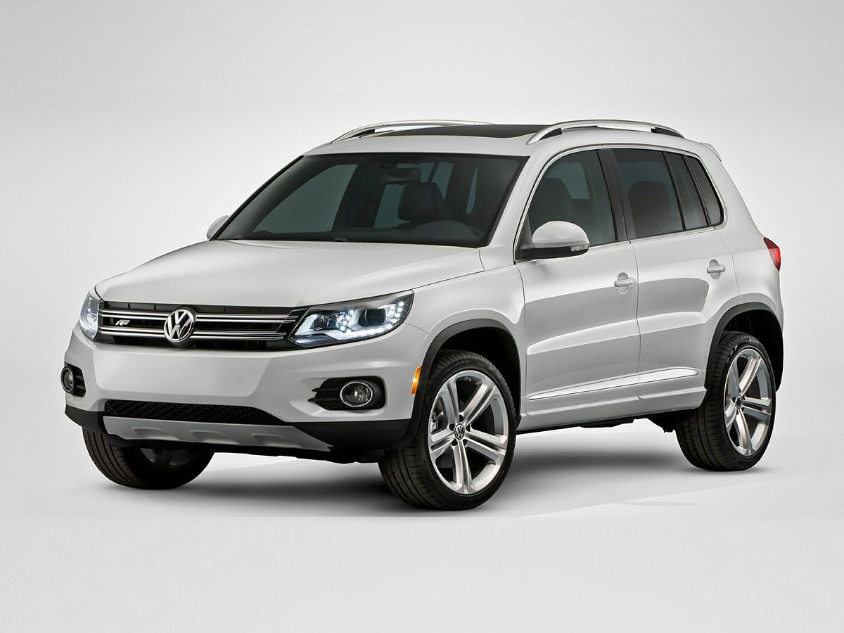 2015 VOLKSWAGEN Tiguan