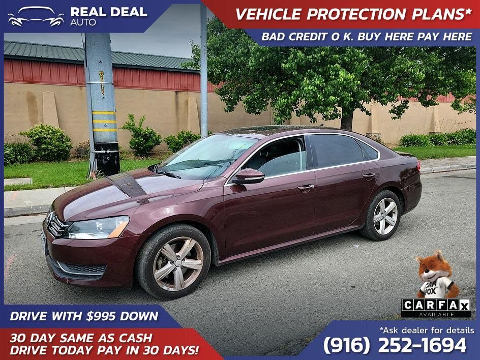 2012 VOLKSWAGEN Passat