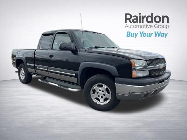 2004 CHEVROLET Silverado