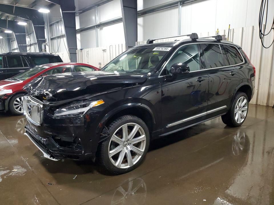 2019 VOLVO XC90