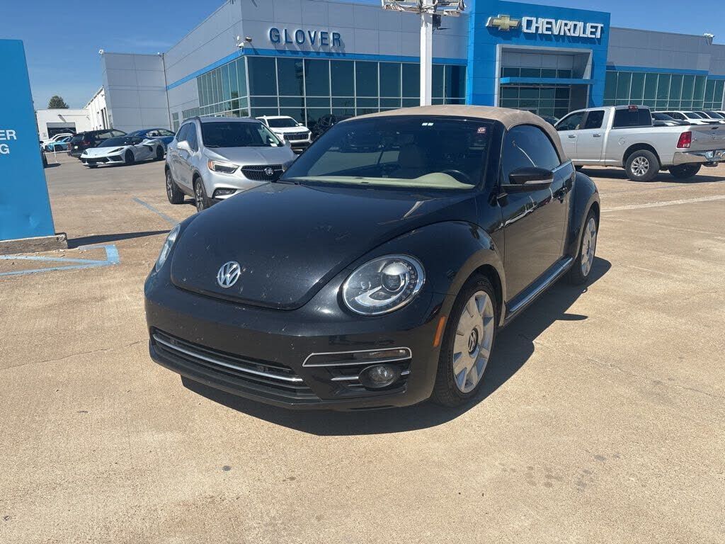2018 VOLKSWAGEN Beetle