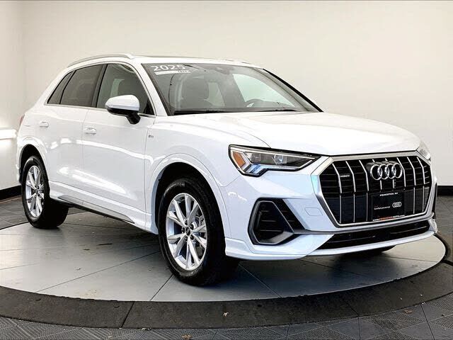 2025 AUDI Q3