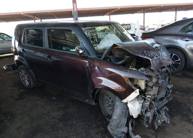 2011 TOYOTA SCION