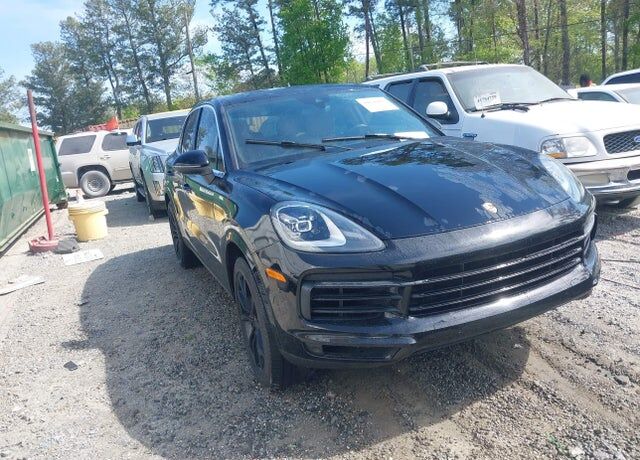 2019 PORSCHE Cayenne