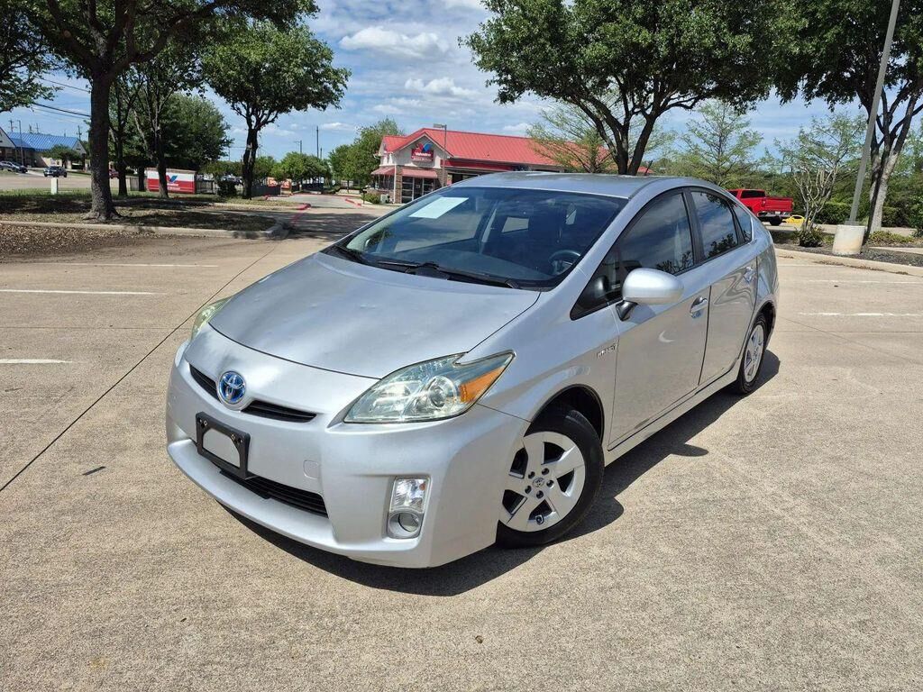 2011 TOYOTA PRIUS