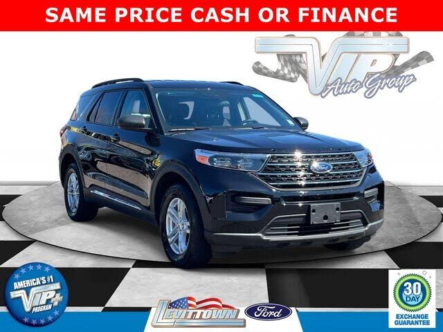 2023 FORD Explorer