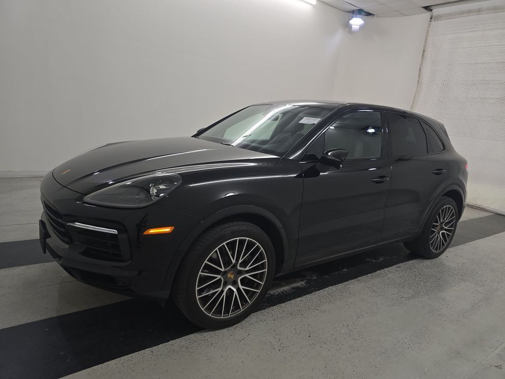 2022 PORSCHE Cayenne