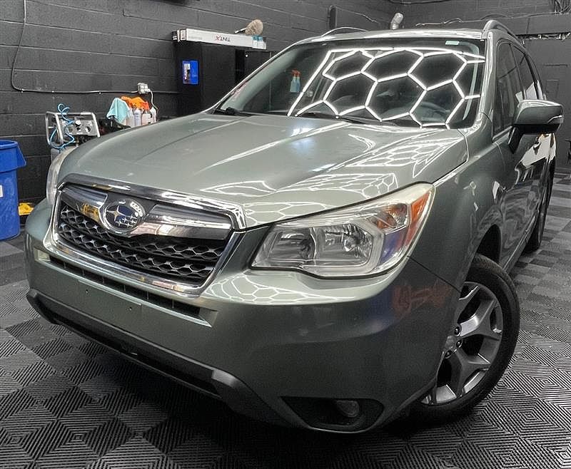 2016 SUBARU Forester