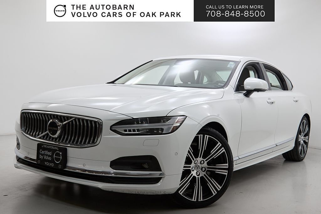 2023 VOLVO S90