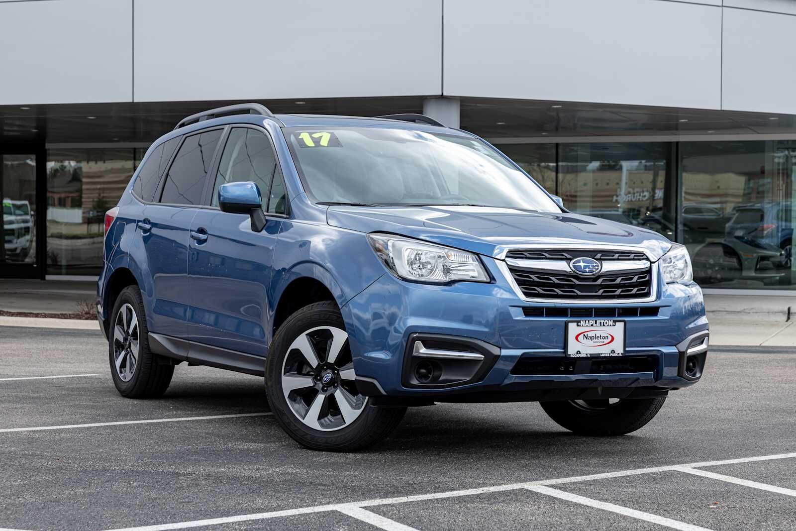 2017 SUBARU Forester