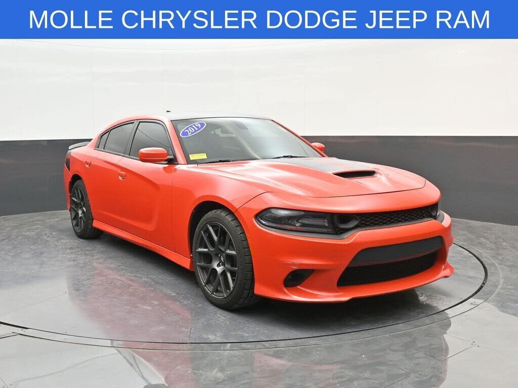 2019 DODGE Charger