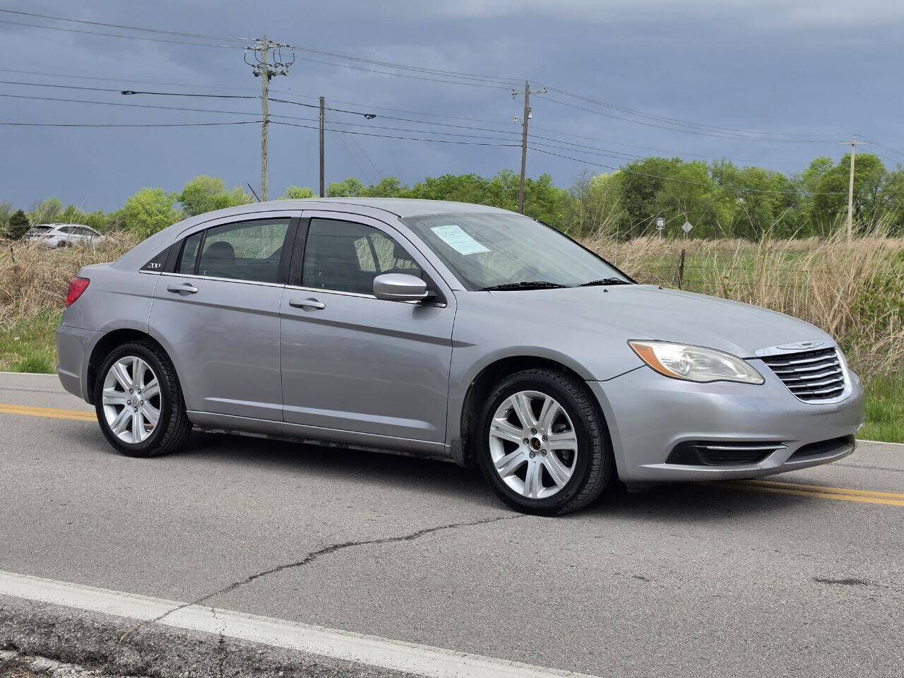 2013 CHRYSLER 200