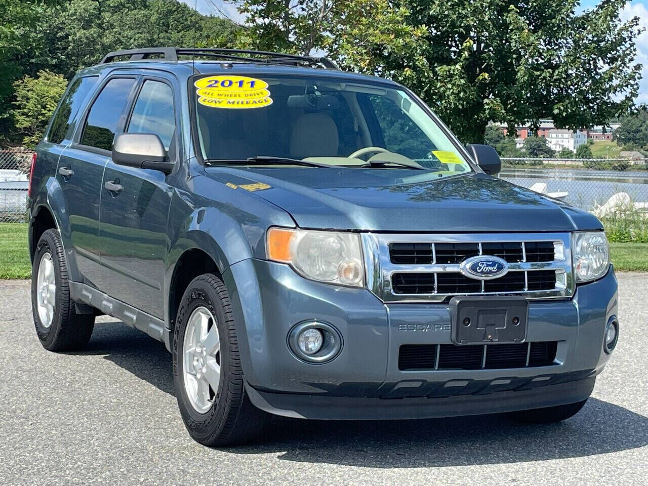 2011 FORD Escape