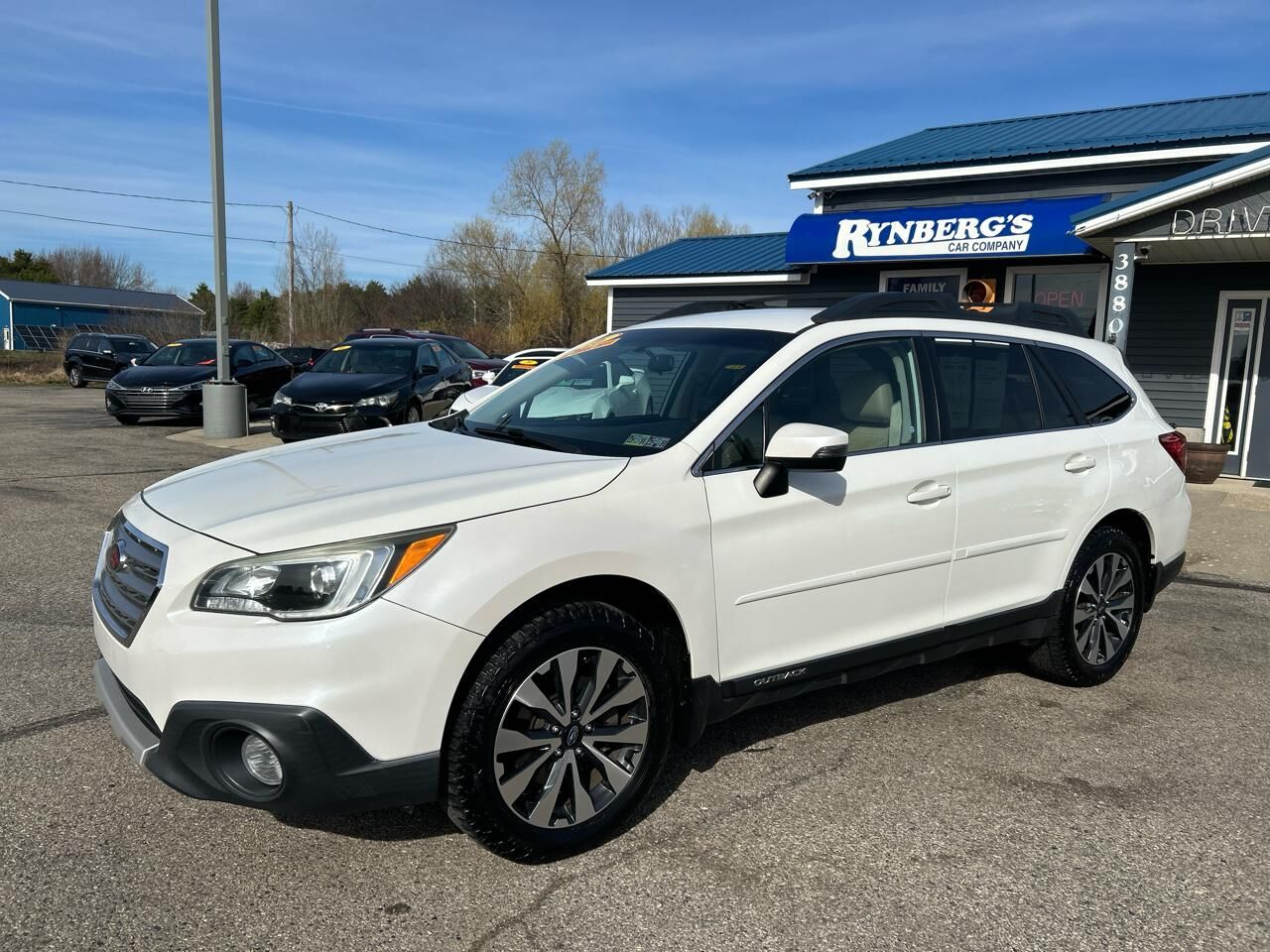 2016 SUBARU Outback