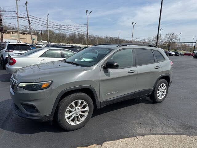 2022 JEEP Cherokee