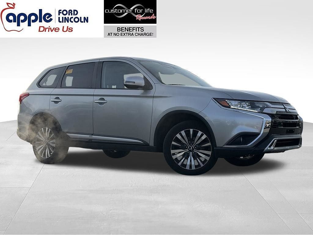 2020 MITSUBISHI Outlander