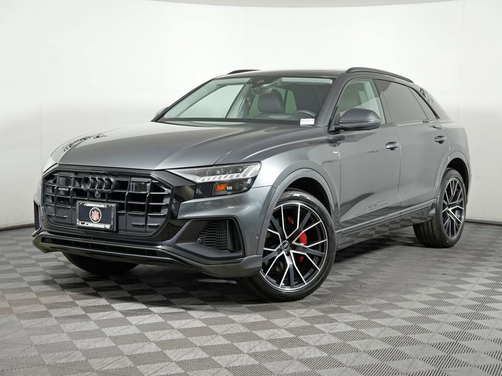 2021 AUDI Q8