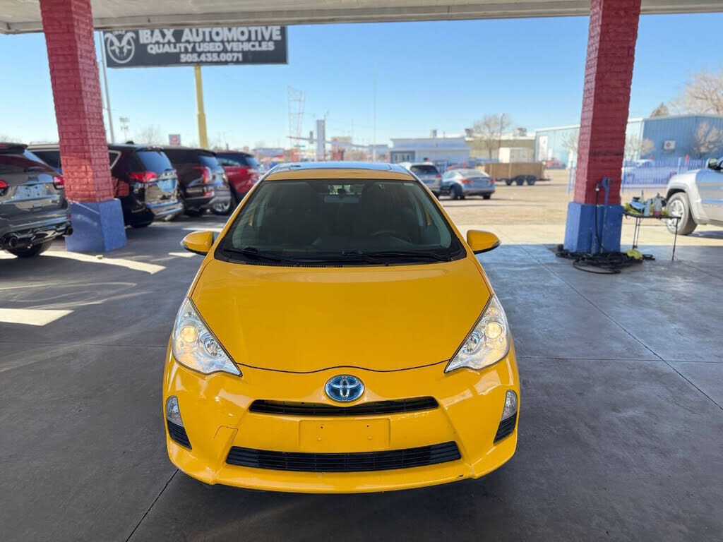 2014 TOYOTA Prius