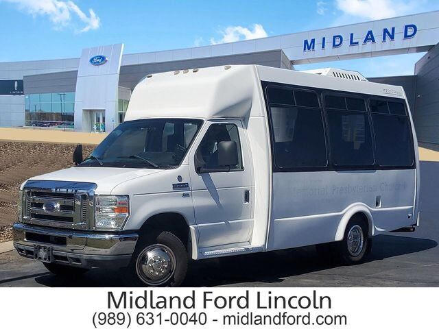 2012 FORD E-350