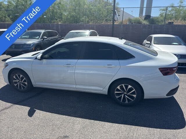 2023 VOLKSWAGEN Jetta