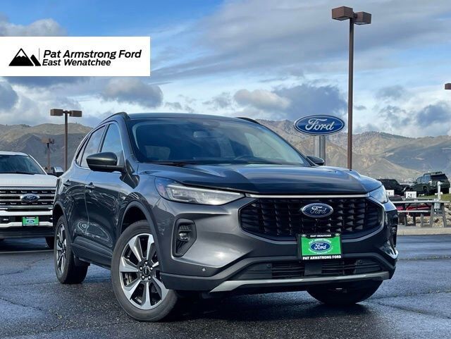 2024 FORD Escape