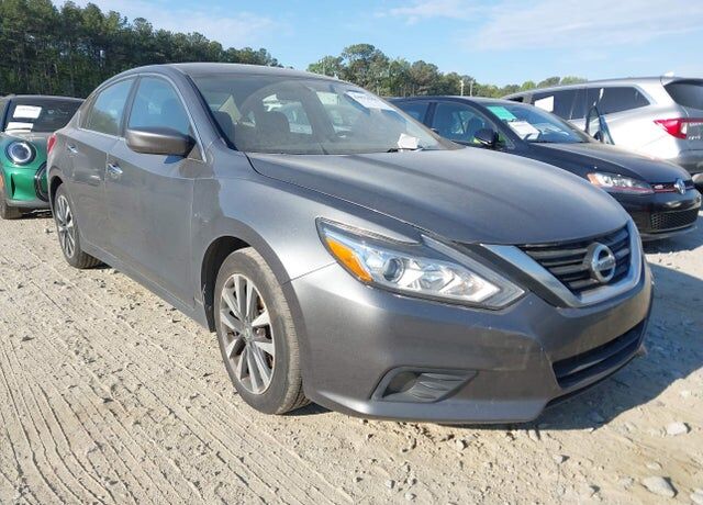 2017 NISSAN Altima
