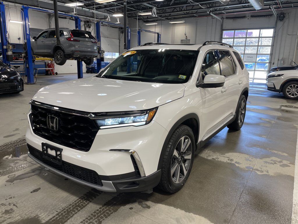 2023 HONDA Pilot