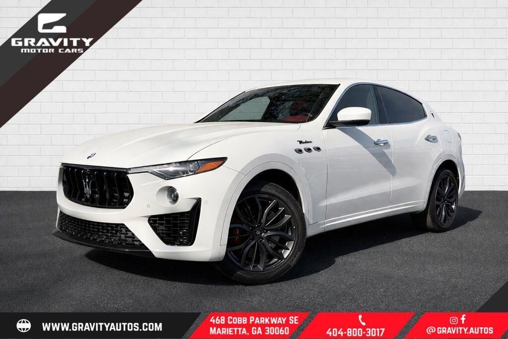 2022 MASERATI Levante