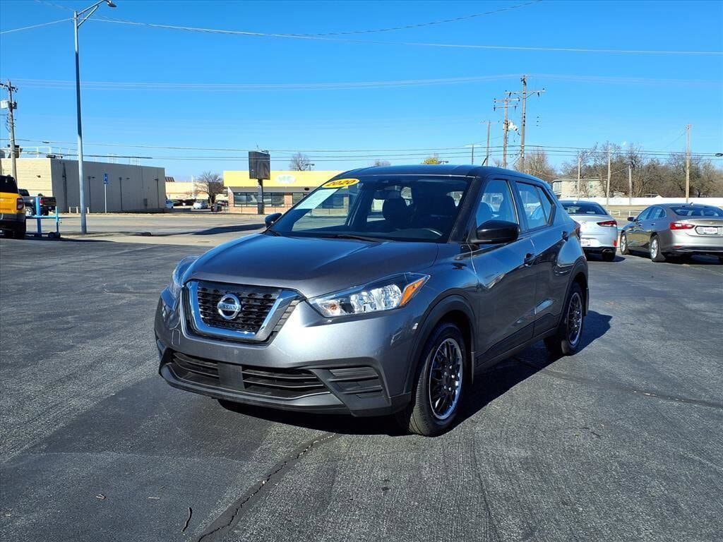 2020 NISSAN Kicks