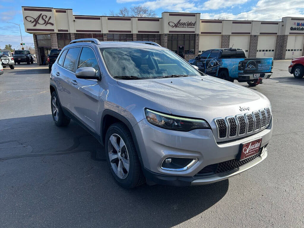 2020 JEEP Cherokee