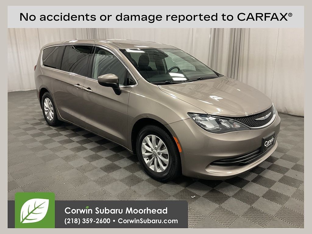 2017 CHRYSLER Pacifica