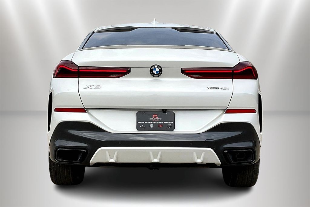 2022 BMW X6