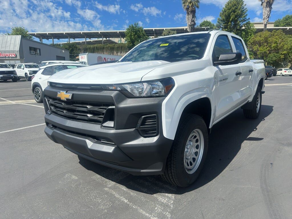 2026 CHEVROLET Colorado