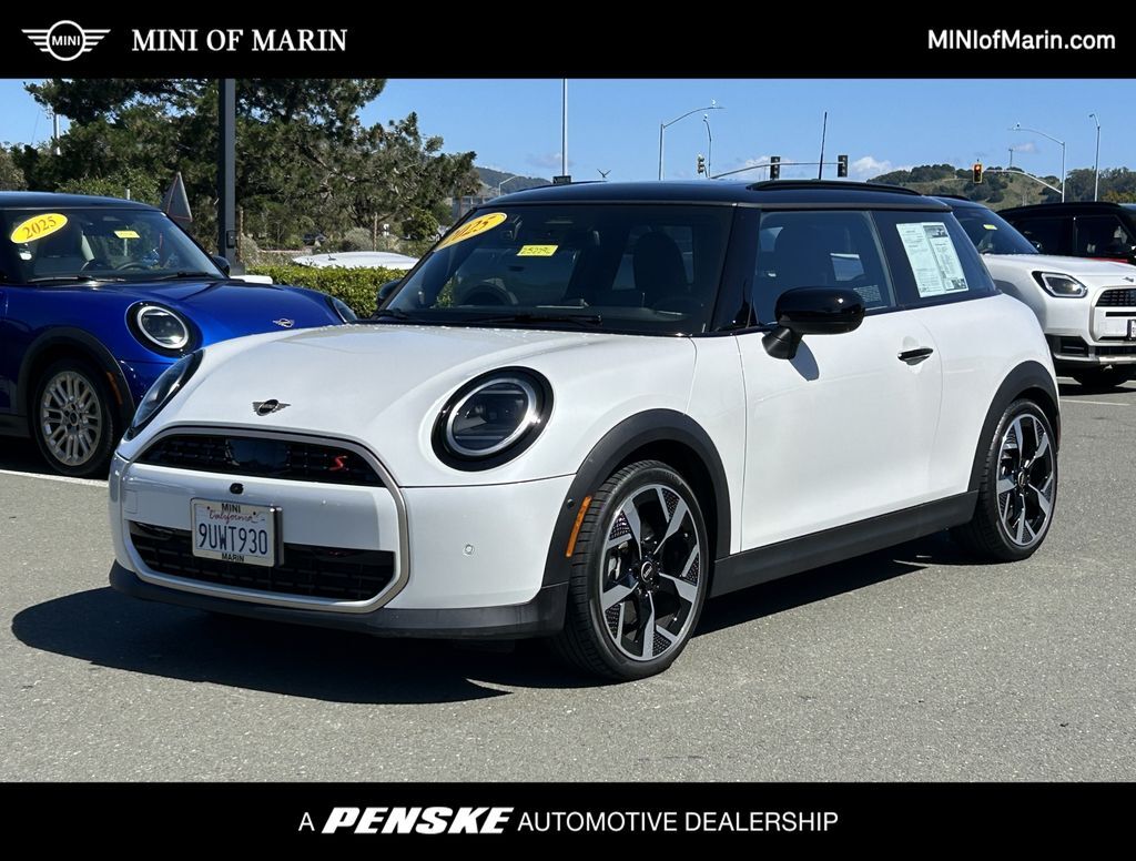 2025 MINI Hardtop