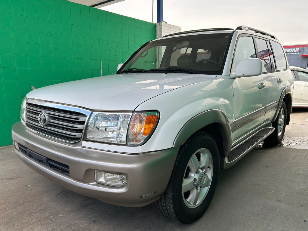 2004 TOYOTA Land Cruiser