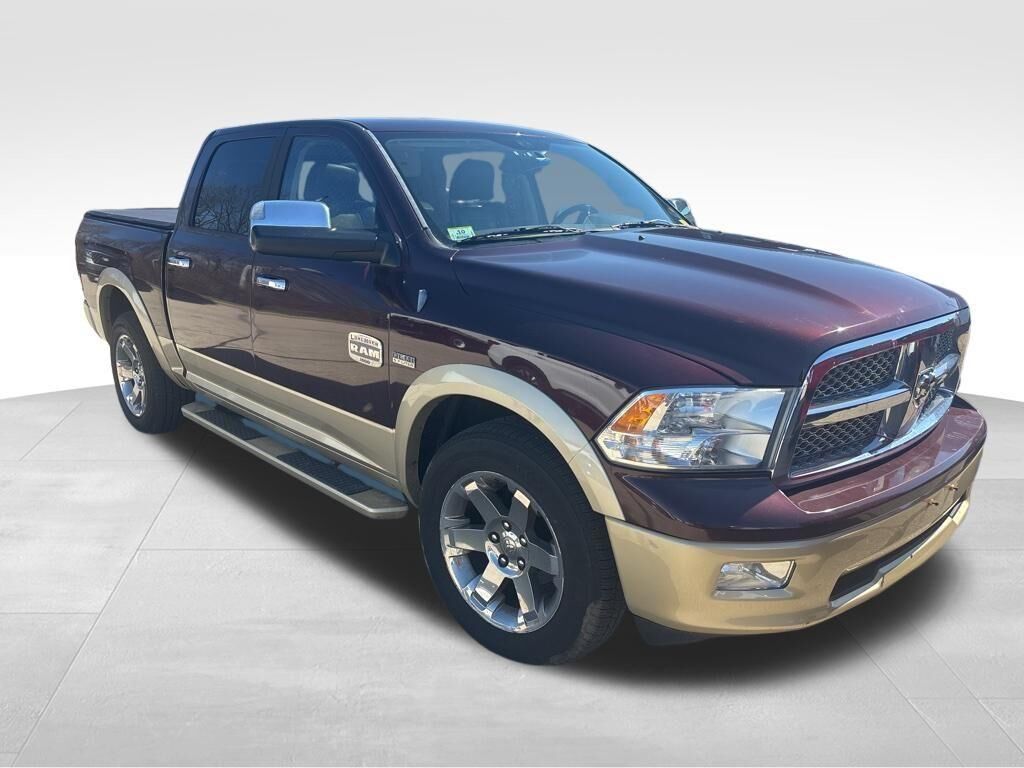 2012 DODGE Ram