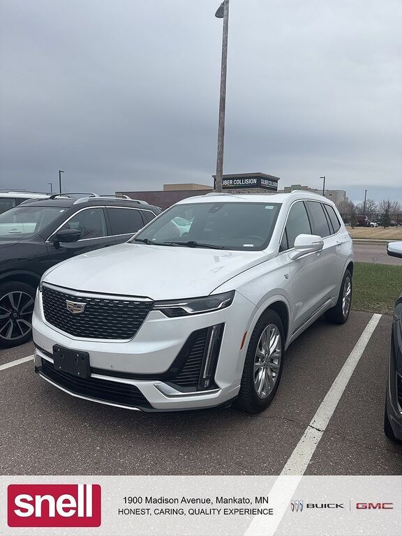 2021 CADILLAC XT6