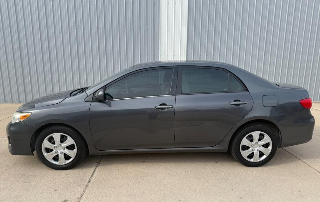 2013 TOYOTA Corolla