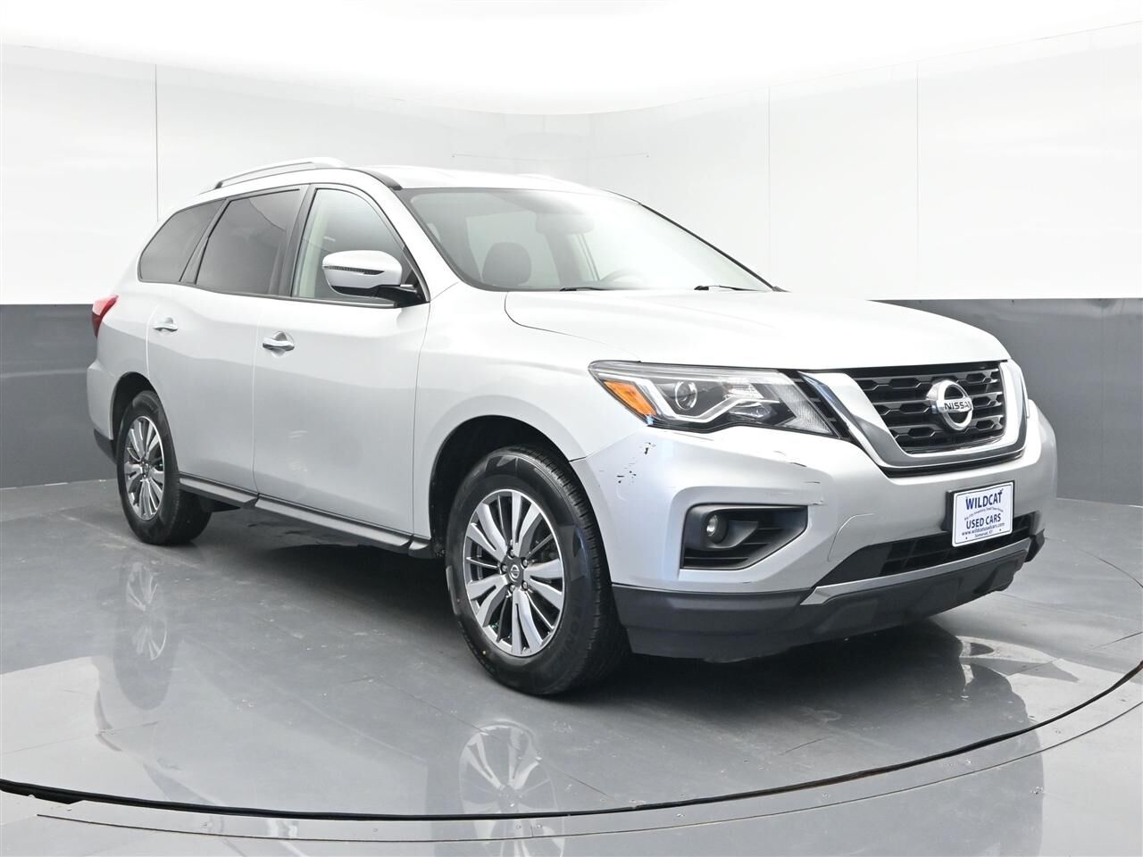 2020 NISSAN Pathfinder